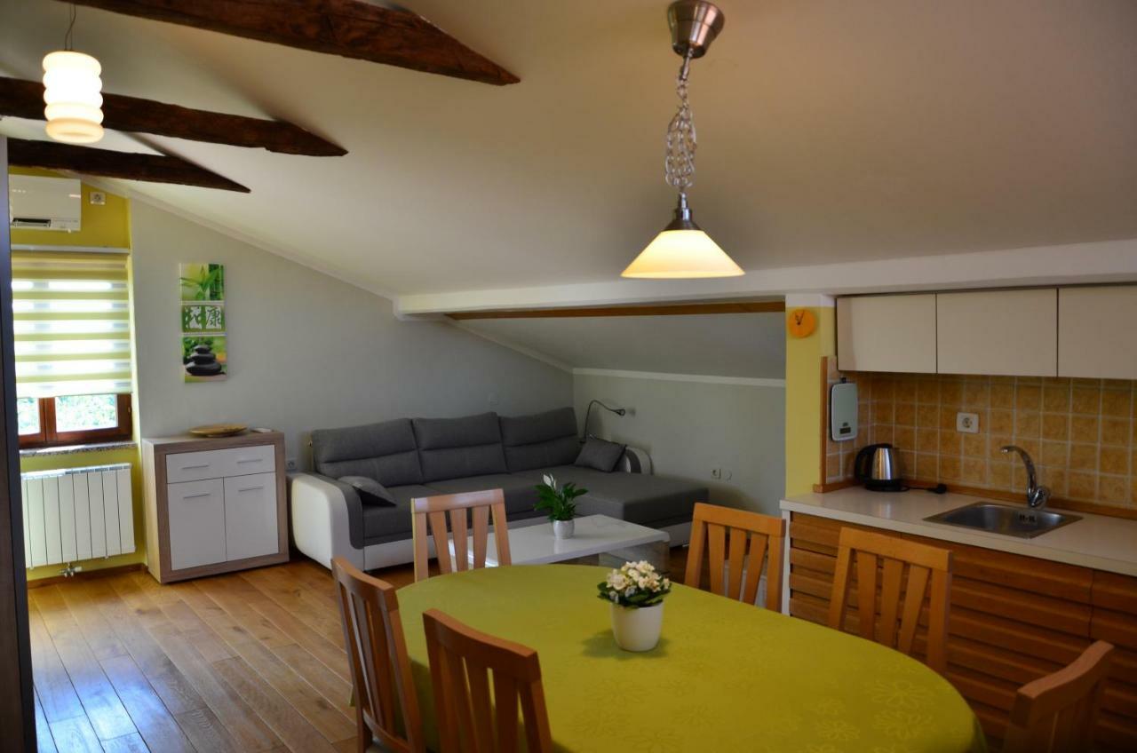 Apartma Louis Дутовлє Екстер'єр фото